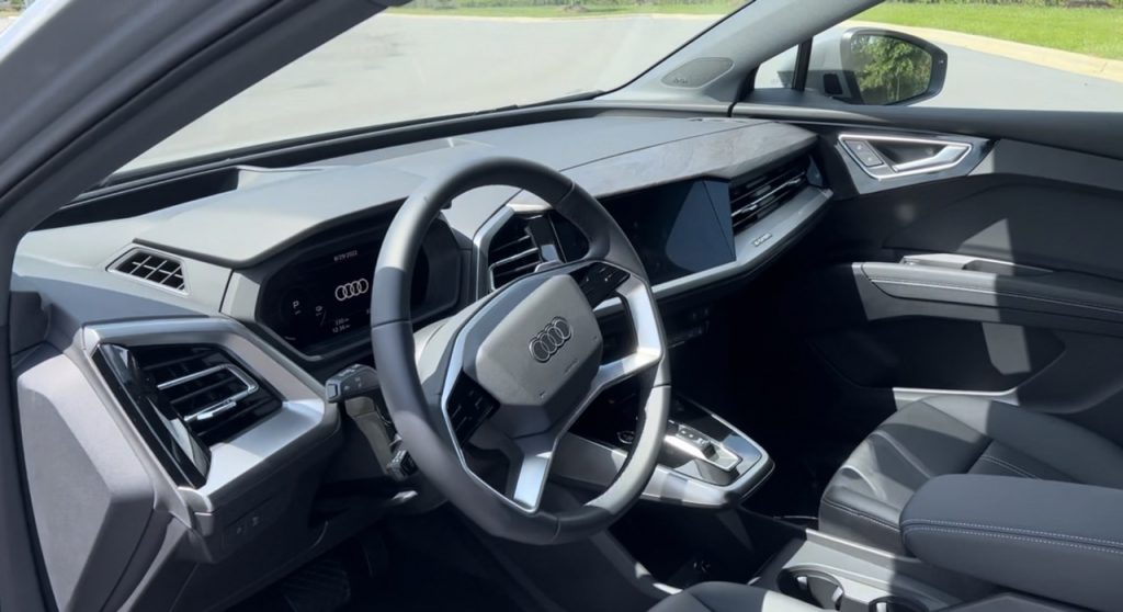 Audi Q4 E-Tron Interior front EVU